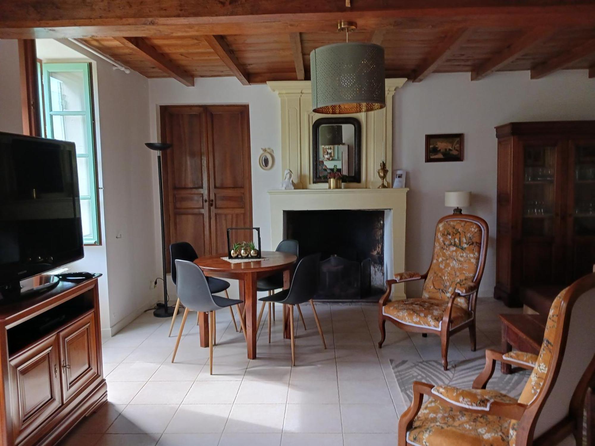 Vila La Demeure D'Ezilda Fléac-sur-Seugne Exteriér fotografie